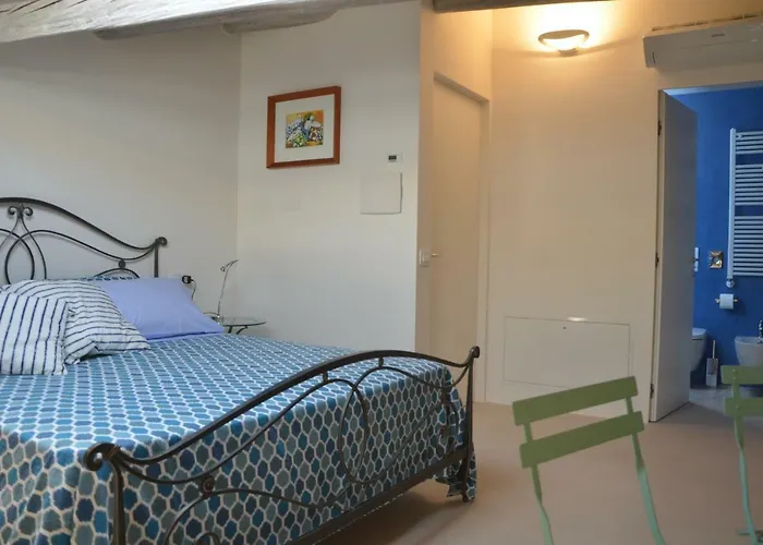 A Casa Di Nonna Linda Bed & Breakfast